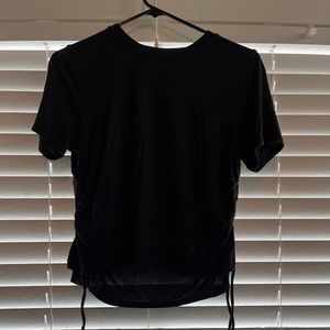 black adjustable lulu lemon top
